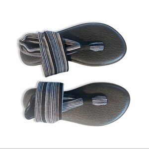{Sanuk} Yoga sling sandals